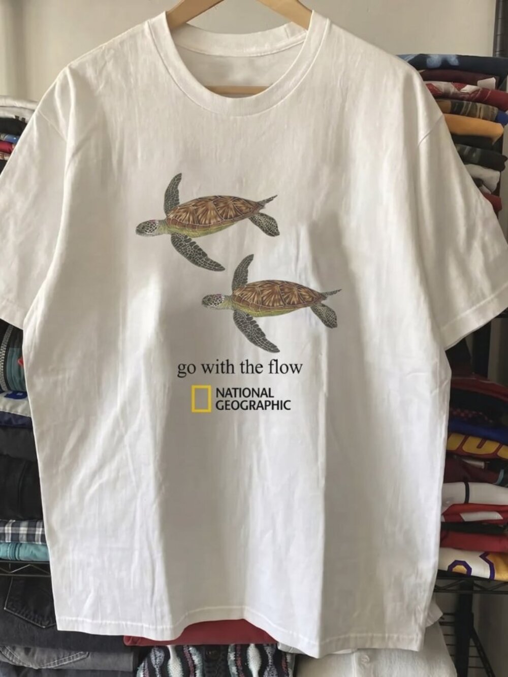 National Geographic White Turtle Gildan T-shirt